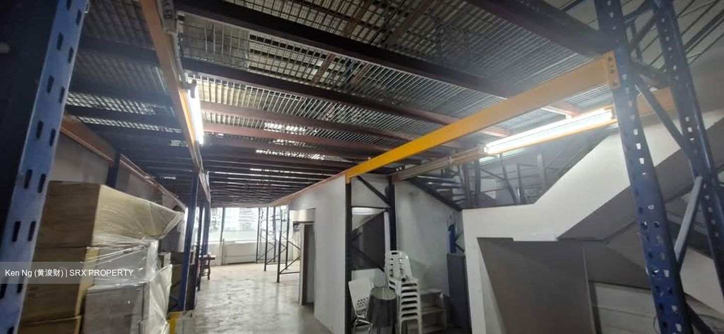 Enterprise Hub (D22), Factory #559250961